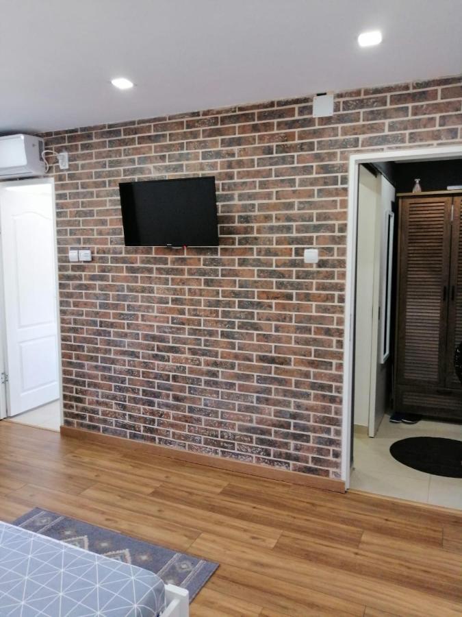 Studio Claudia-Self Check-In Braila Ngoại thất bức ảnh